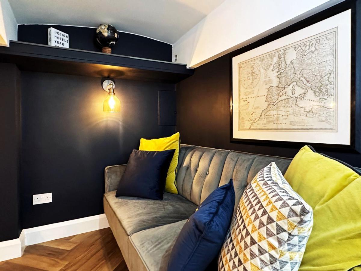 Liam Place Near Hyde Park - 1 Double Bed, 1 Sofa Bed, Spacious Apartment, Private Entrance Londen Buitenkant foto