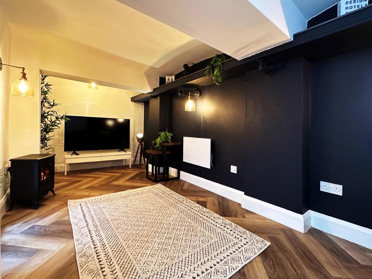 Liam Place Near Hyde Park - 1 Double Bed, 1 Sofa Bed, Spacious Apartment, Private Entrance Londen Buitenkant foto