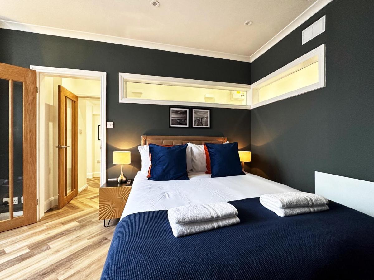 Liam Place Near Hyde Park - 1 Double Bed, 1 Sofa Bed, Spacious Apartment, Private Entrance Londen Buitenkant foto